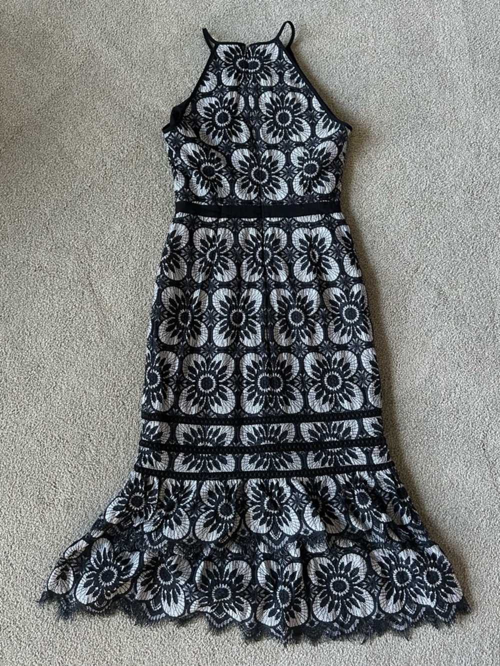 Banana Republic Black and White Floral Lace Halter Midi Dress Size 6